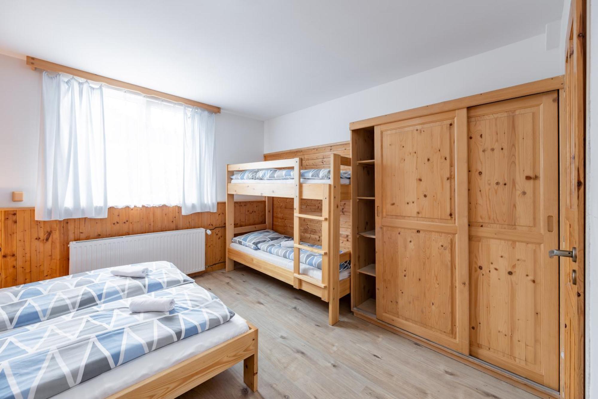 Horsky Hotel Kycerka Velké Karlovice 外观 照片