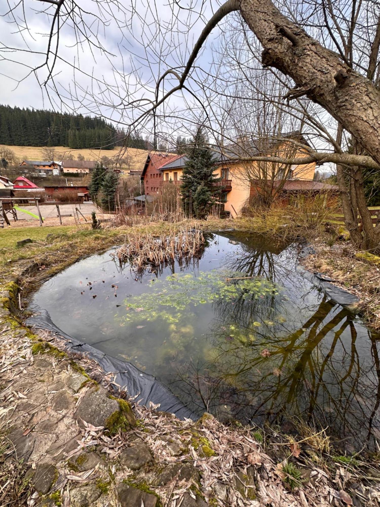 Horsky Hotel Kycerka Velké Karlovice 外观 照片