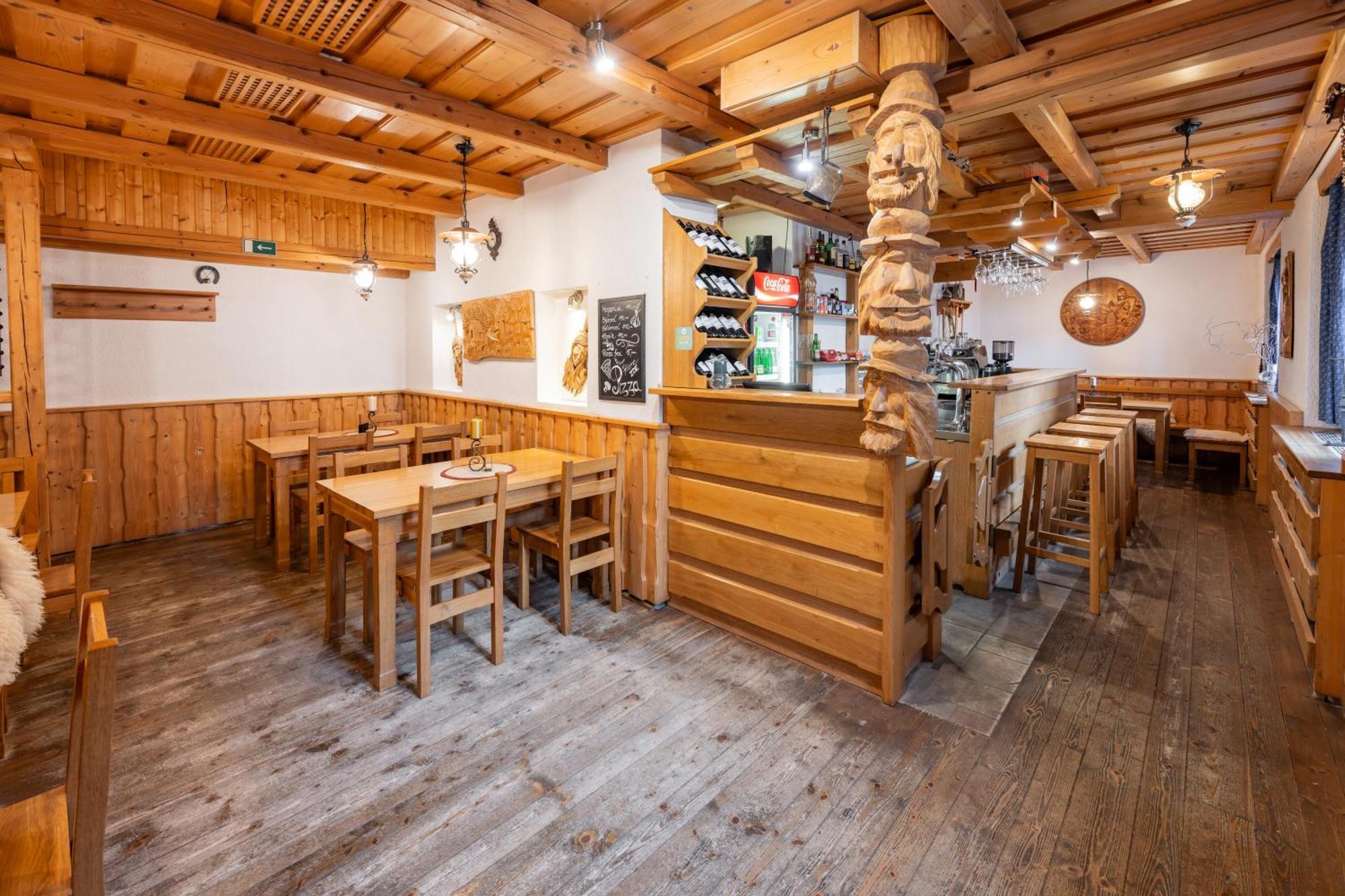 Horsky Hotel Kycerka Velké Karlovice 外观 照片